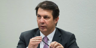 Deputado defende avaliar isenção de INSS a empresa do Simples