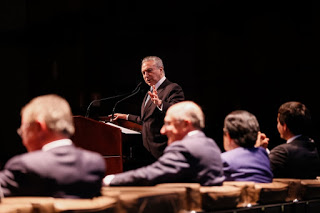 Próximo passo do governo será em direção à simplificação tributária, diz Temer