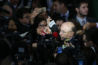 Governo prepara reformas para simplificar cobrança de tributos