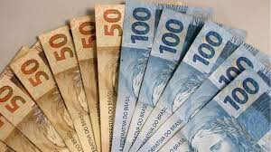 Inflação em uma década faz nota de R$ 100 valer R$ 54,80