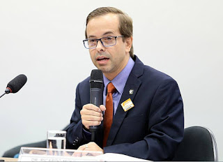 Diretor jurídico da Fenacon participa de audiência sobre reforma da Previdência