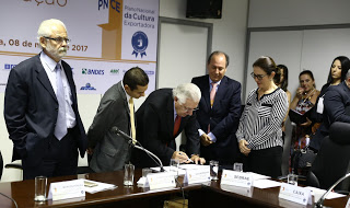 Pequenos negócios enfrentam 66 gargalos para exportar