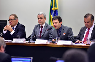 Confederações patronais defendem reforma trabalhista para modernizar lei e gerar emprego