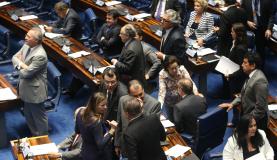 Senado aprova em 1º turno fim do foro privilegiado para todas as autoridades