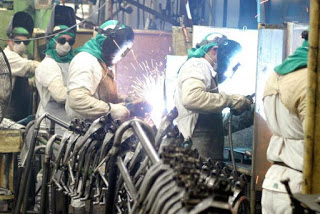 Índice de Confiança da Indústria fica estável entre março e abril