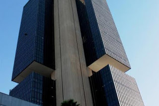 Mercado financeiro reduz para 4,03% projeção para a inflação este ano
