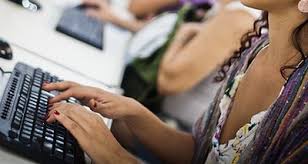 Projeto obriga o pagamento de INSS para estagiários