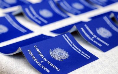 Caged registra 336 mil novas vagas de emprego em quatro meses