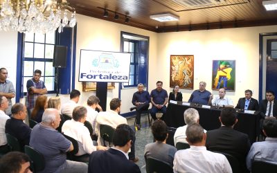 Prefeito de Fortaleza-CE apresenta Alvará Social para o Código da Cidade