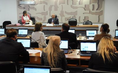 Governo e representantes de sindicatos debatem Previdência e trabalho na CDH
