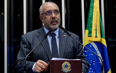 Aposentados que contribuíram antes do Plano Real podem pedir revisão, diz Paim