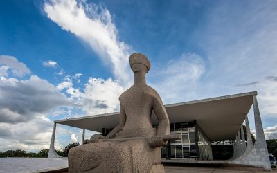 Senadores recorrem ao STF contra redução de salários dos trabalhadores