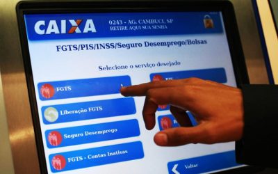 Governo autoriza saque de até um salário mínimo do FGTS