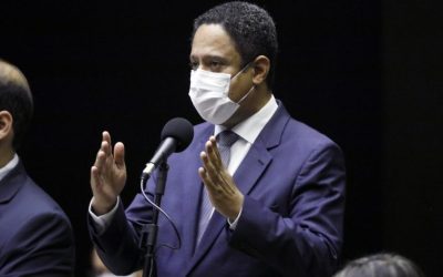 Plenário pode votar hoje MP sobre benefício a trabalhador com salário reduzido