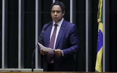 Câmara aprova MP que altera regras trabalhistas durante pandemia