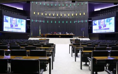 Prorrogação do auxílio emergencial é unanimidade entre debatedores