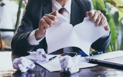 Opinião: Governo rasga seus compromissos