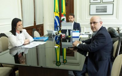 JucisRS e governo do Estado anunciam suspensão temporária por 90 dias da taxa de abertura de empresas