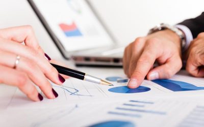 Confiança do empresário do comércio segue em alta, mas com desaceleração