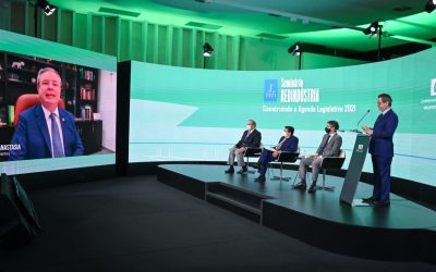 Indústria reforça urgência das reformas tributária e administrativa