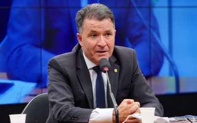Relator pretende apresentar parecer sobre reforma administrativa ainda neste mês