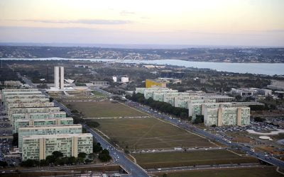 Relatório do Executivo projeta ajuste de R$17,5 bilhões em despesas obrigatórias