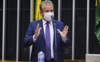 Proposta reestabelece competência do Conselho Monetário Nacional para influenciar a política cambial