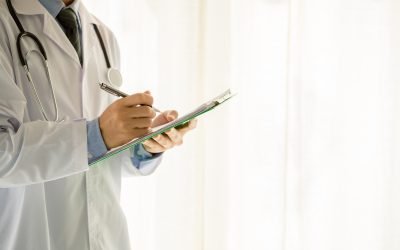 Médicos da linha de frente serão duramente impactados com o novo texto da Reforma Tributária