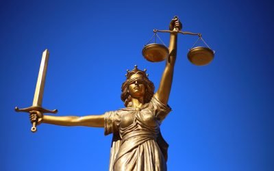 Justiça autoriza exclusão do PIS/COFINS na base de cálculo de suas próprias contribuições em ação judicial coletiva