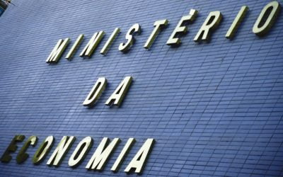 Projeto de Lei Orçamentária Anual projeta queda do déficit primário a 0,5% do PIB em 2022