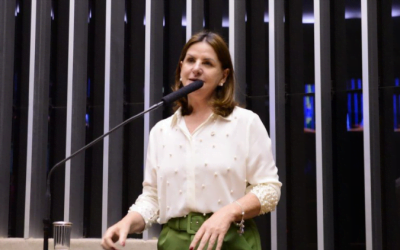 Dedução no Imposto de Renda de medicamentos de uso contínuo de idosos é aprovado pela Comissão