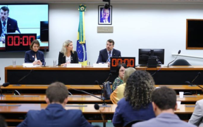 Ministério da Saúde defende taxação maior de alimentos ultraprocessados na reforma tributária