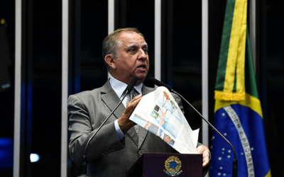Izalci Lucas manifesta preocupação com novo arcabouço fiscal