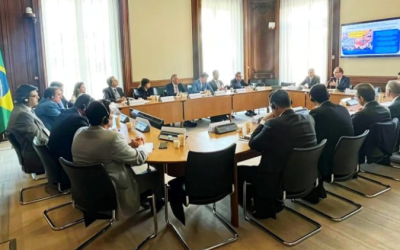 Deputados discutem tributação de empresas multinacionais na sede da OCDE