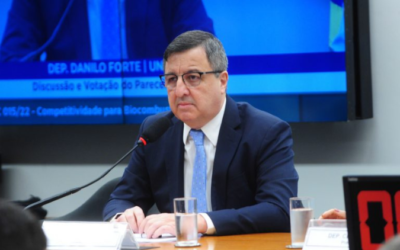 LDO depende de aprovação do arcabouço fiscal, diz relator