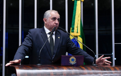 Izalci celebra retirada do Fundo Constitucional do DF do arcabouço fiscal