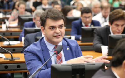 CCJ aprova projeto que dispensa advogado de adiantar custas em ação de cobrança de honorários