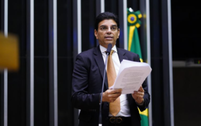 Relator afirma que arcabouço fiscal será discutido na próxima segunda-feira