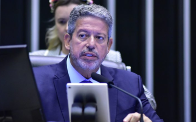 Lira defende reforma administrativa e quer atenção do governo para o tema