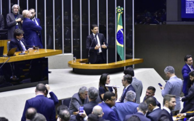 Lei do arcabouço fiscal é sancionada; novo regime substitui o teto de gastos públicos