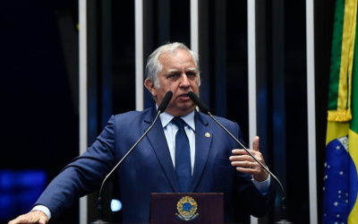 Izalci defende mudanças para aprovar relatório da reforma tributária