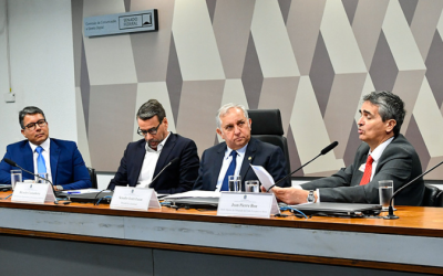 União Europeia e Comissão concordam que IA precisa de regras