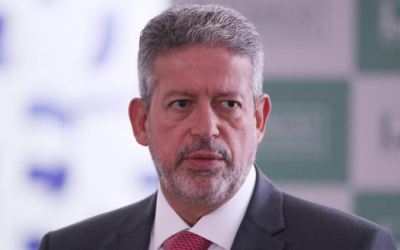 Reforma tributária poderá ser promulgada na quarta-feira, diz Lira