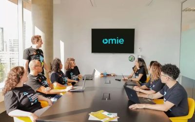 Omie tem 40 vagas abertas em tecnologia para trabalho híbrido