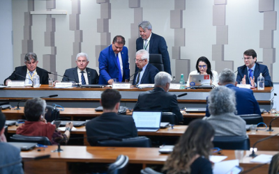 Debatedores defendem em seminário regulamentação de inteligência artificial