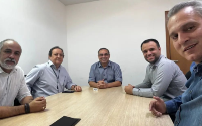 Reunião no Sinafit discute melhorias no relacionamento entre contribuinte e fisco municipal