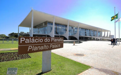 Sancionada lei que facilita empréstimos para pequenos negócios