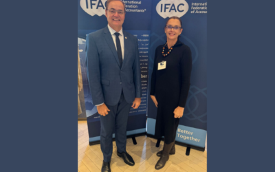Presidente e diretora do CFC representam a autarquia em reunião do IFAC na Holanda
