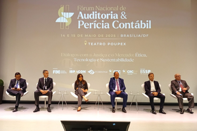 Fórum Nacional de Auditoria e Perícia Contábil reúne especialistas em Brasília
