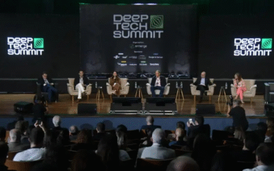 Ciência vira negócio com a abertura da Deep Tech Summit 2025